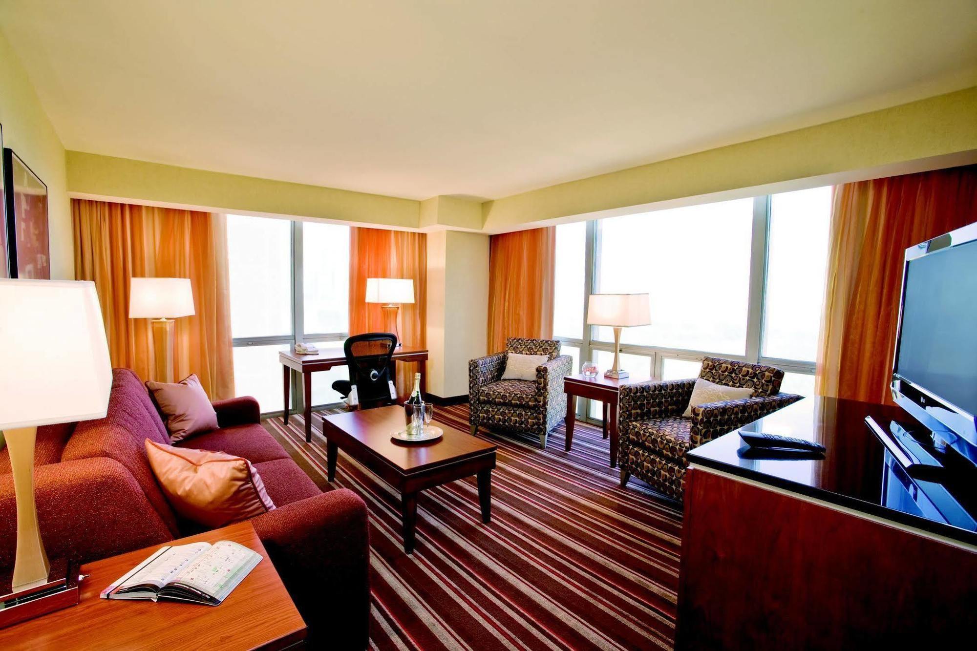 Le Meridien Essex Chicago Szoba fotó